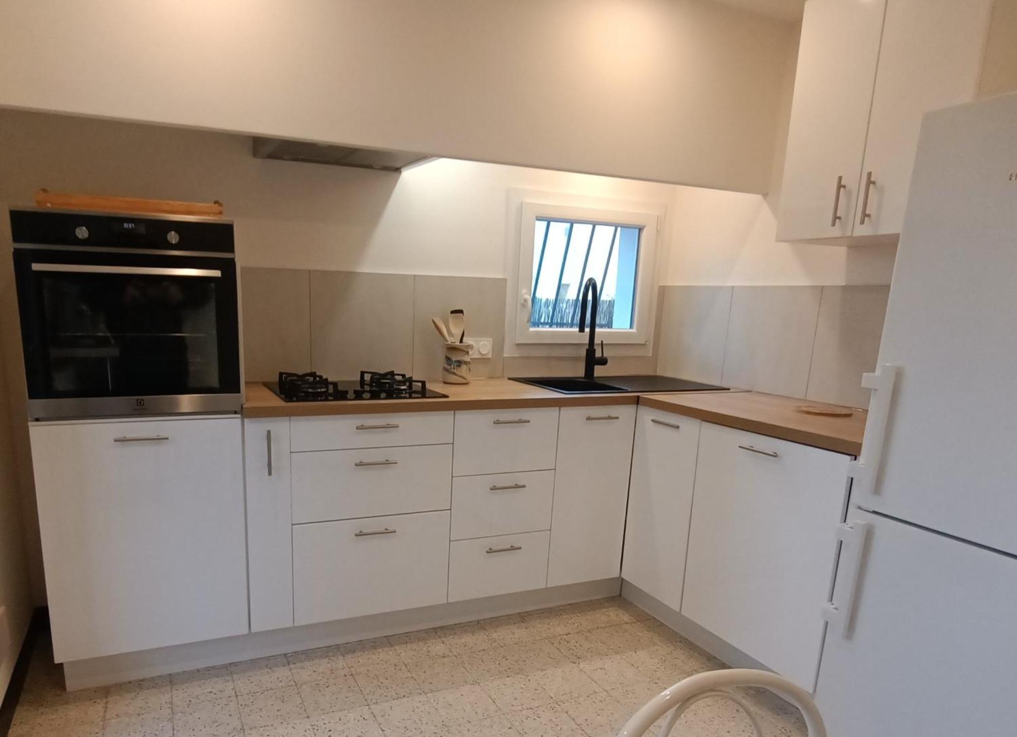 Grand Appartement, 2 Chambres Et Jardin Nimes Bagian luar foto